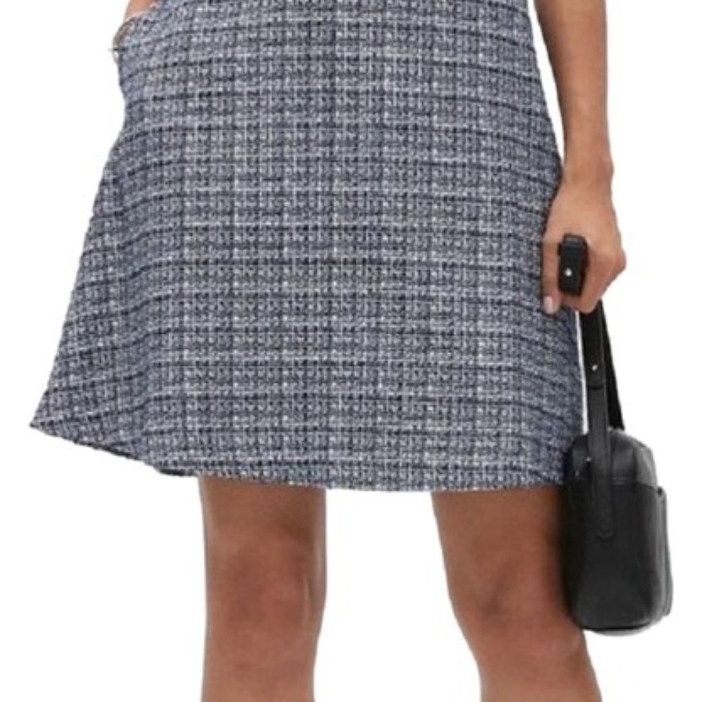 Banana republic navy tweed lined mini skirt size 4